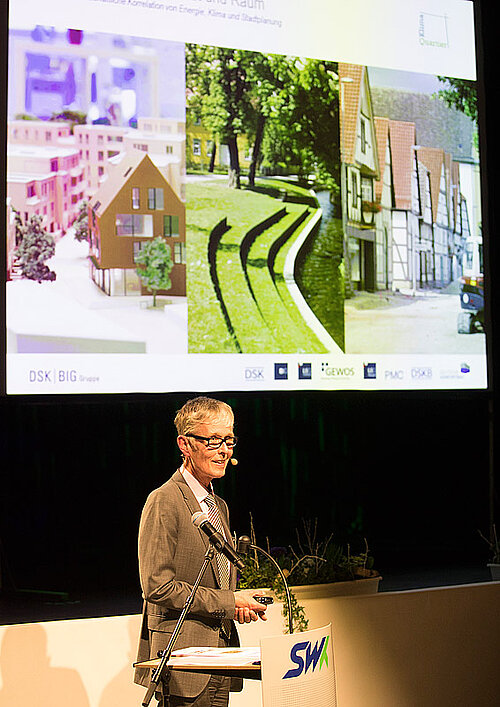 10. Lautrer Energieforum der SWK Stadtwerke Kaiserslautern | Volker Broekmans, Leiter Strategische Projekte Klima und Energie, Deutsche Stadt- und Grundstücksentwicklungsgesellschaft | ©view